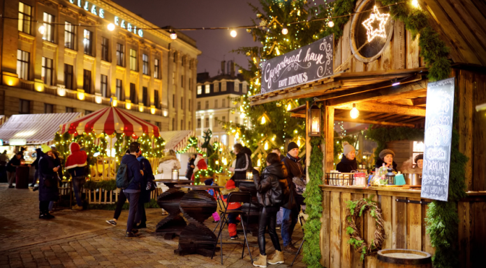 What to Keep in Mind When Opening a Festive Market Stall