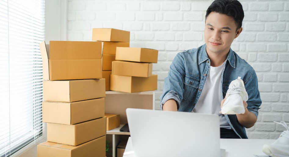 How do 3PL services work