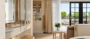 Corinthia London
