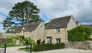 Thyme, Southrop Manor Estate