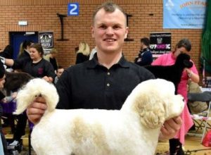 Cwtch y Ci, Llangollen, Denbighshire