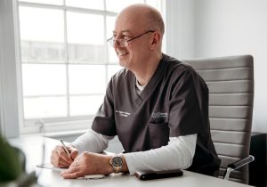 Dr Adam Friedmann – Stratum Clinics, London