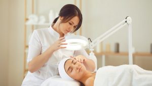 Which Dermatologist in London Specialises in Acne and Eczema Treatment